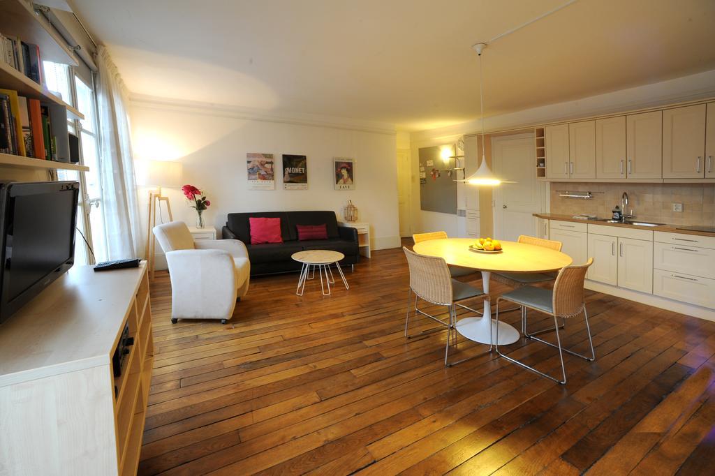 Apart Of - Le Marais - Rue De Montmorency - 2 Bedroom Appartement Parijs